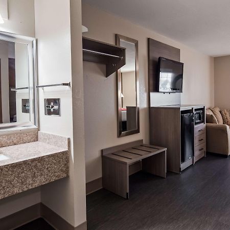 Surestay Plus Hotel By Best Western Kearney Exterior photo