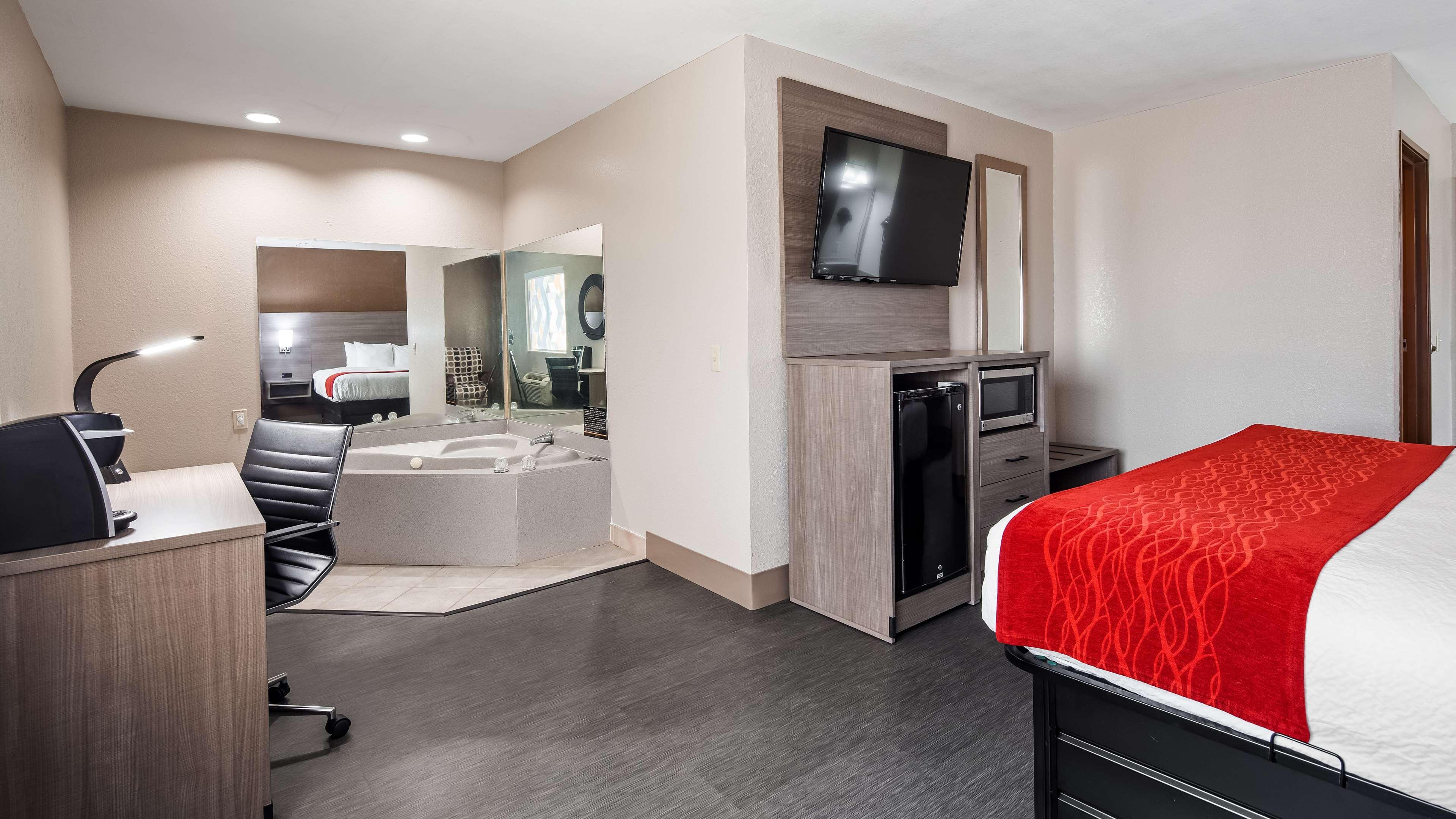 Surestay Plus Hotel By Best Western Kearney Exterior photo